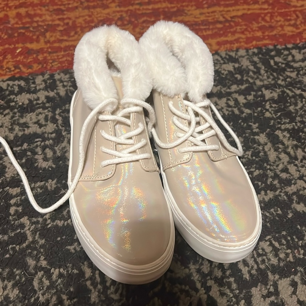 Little girls size one white and cream iridescent fuzzy lace up never worn